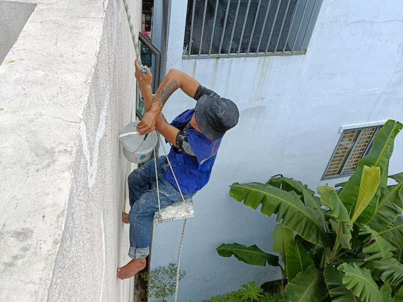 Sửa chữa chống thấm tường ngoài trời tại quận 4