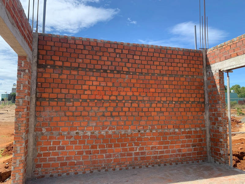 Thi công xây tường gạch